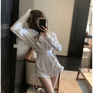 中年男与老太太女抽插爽爽
